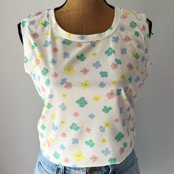 Vintage 70s Lucky Tops Multicolor Floral & White Sleeveless Top - Picture 3 of 13